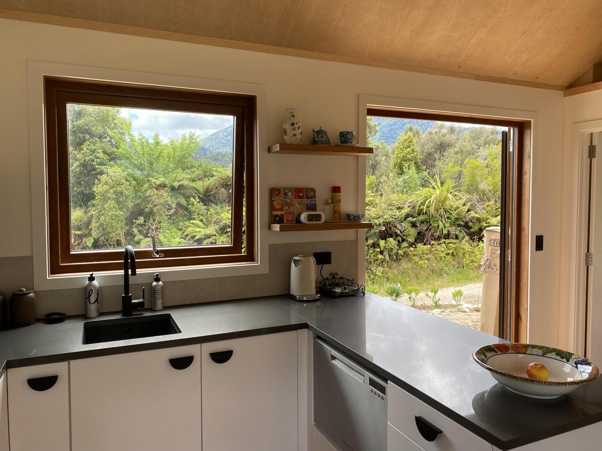 Uru Ecohomes Seddonville Kültér fotó